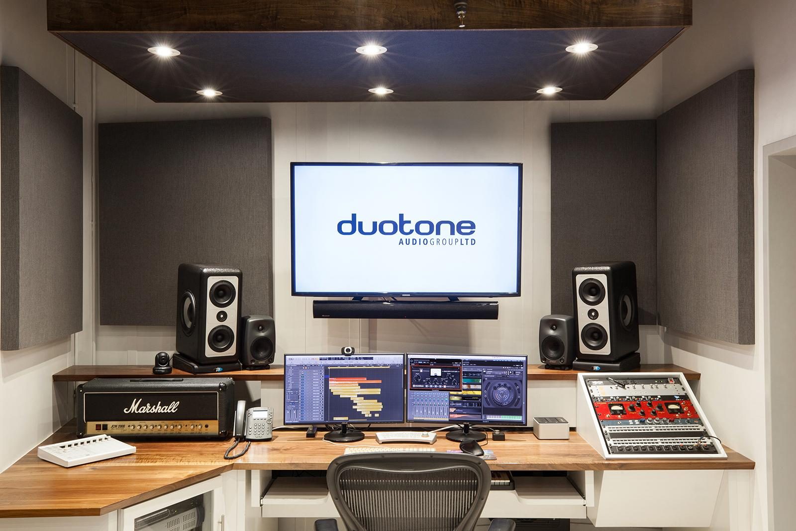 DUOTONE AUDIO studio photo