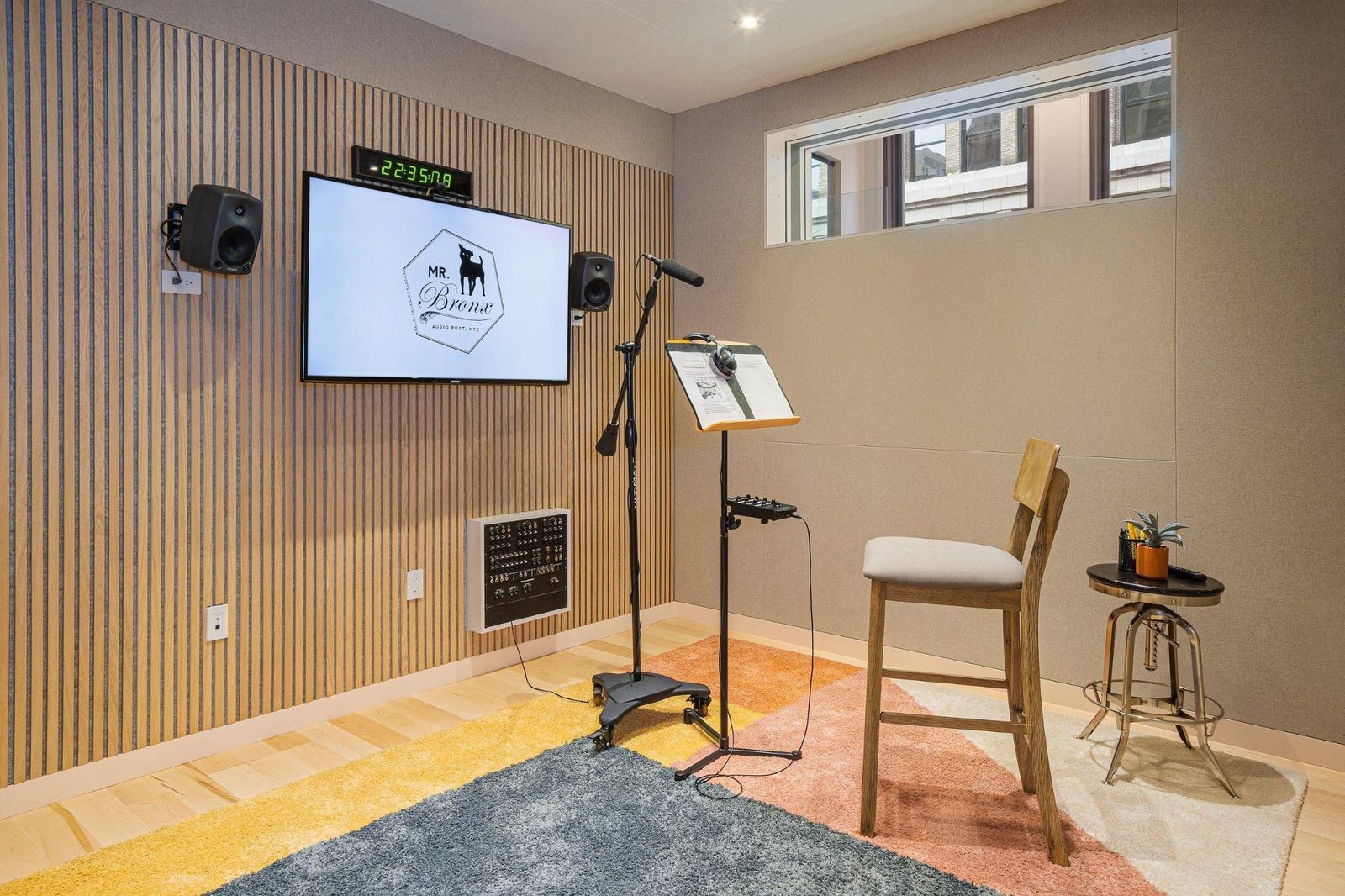 MR. BRONX AUDIO POST studio photo