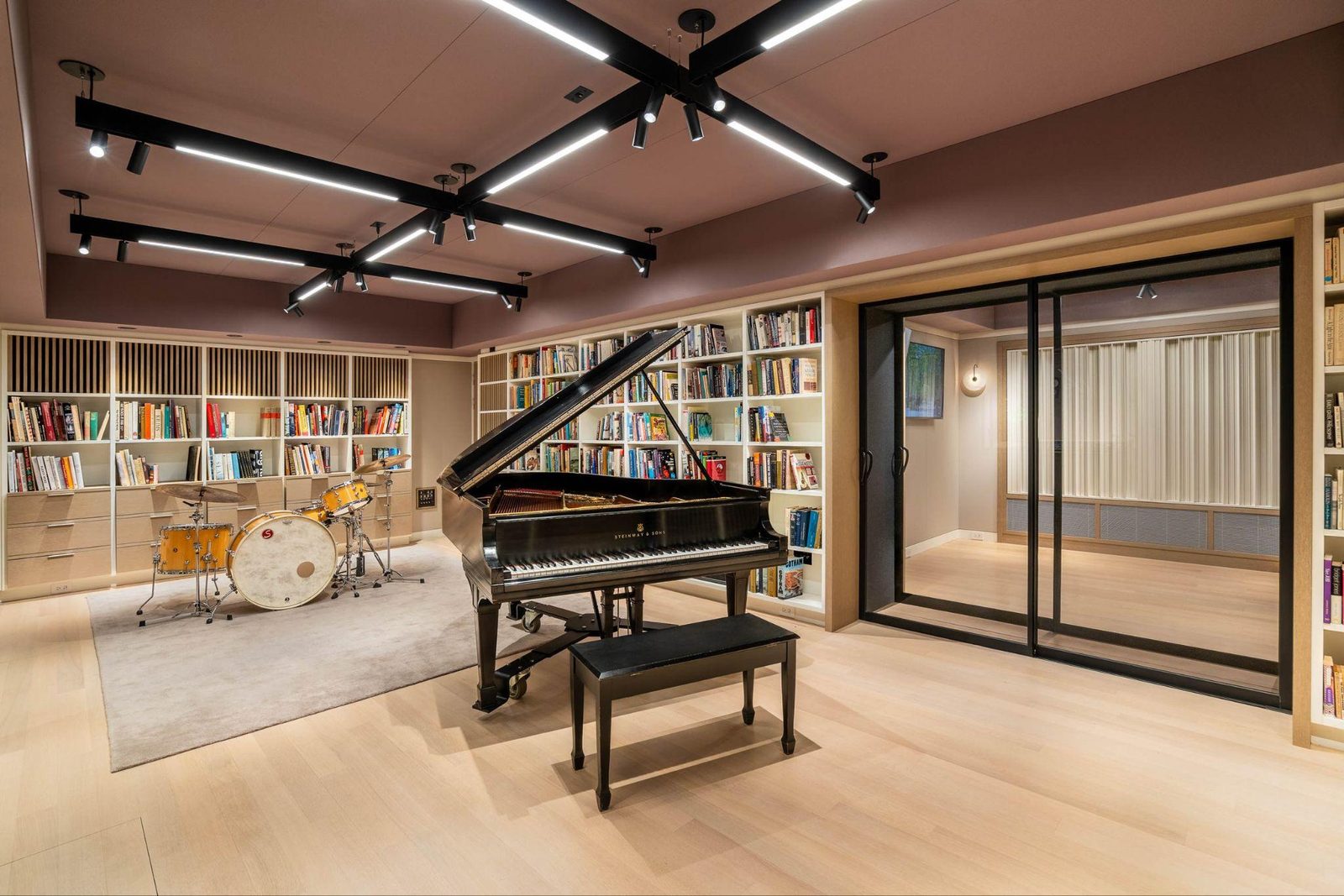 PRECISION SOUND STUDIOS studio photo